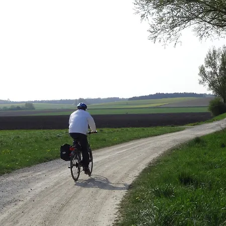Hoerger Biohotel Und Tafernwirtschaft Kranzberg